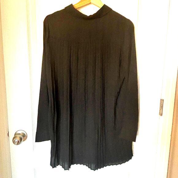 The Limited NWT Wms S Black Button Up Tunic Blouse High Low Dk Academia Career - Picture 2 of 9